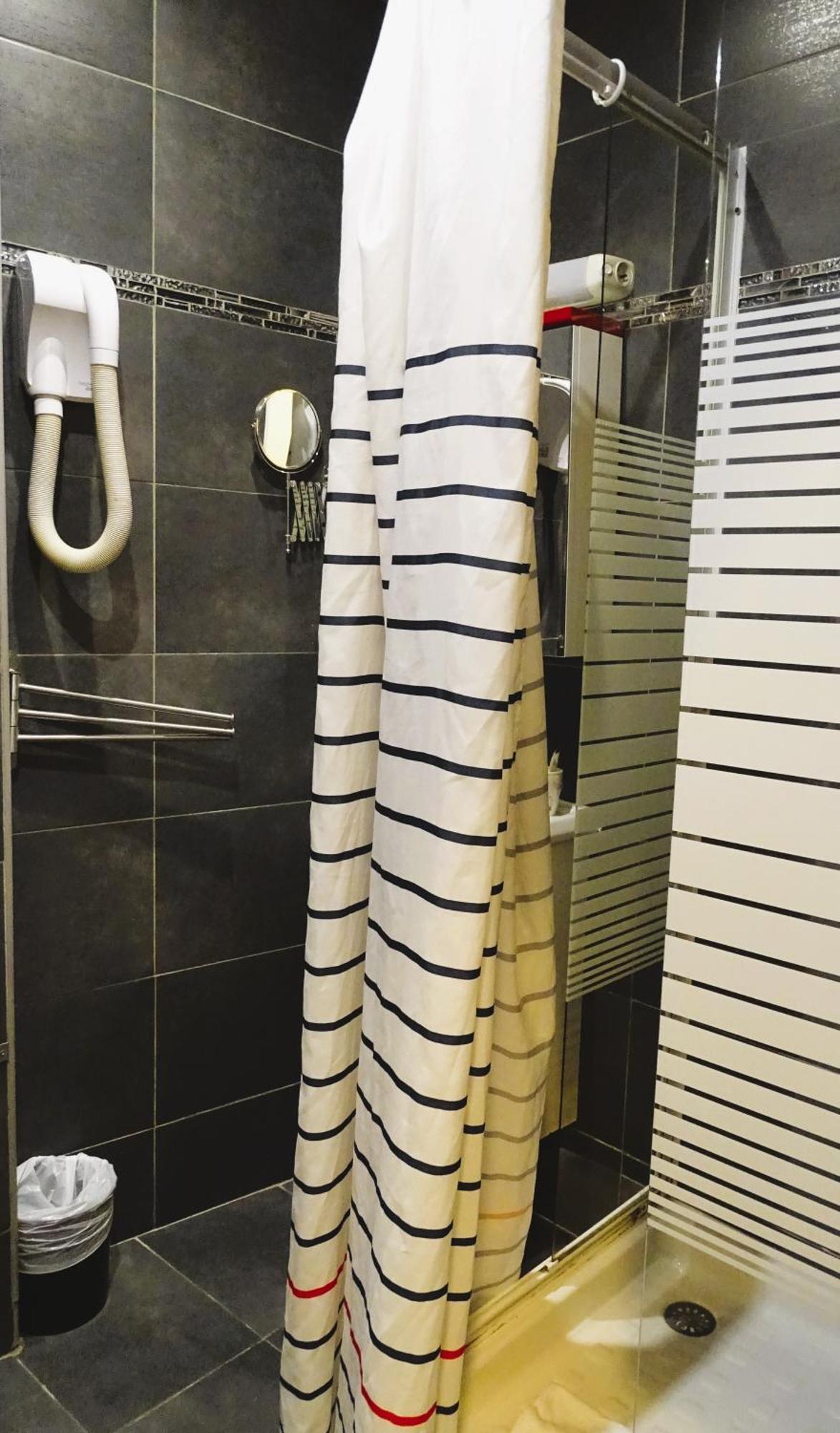 Hipotel Paris Voltaire Bastille Ngoại thất bức ảnh