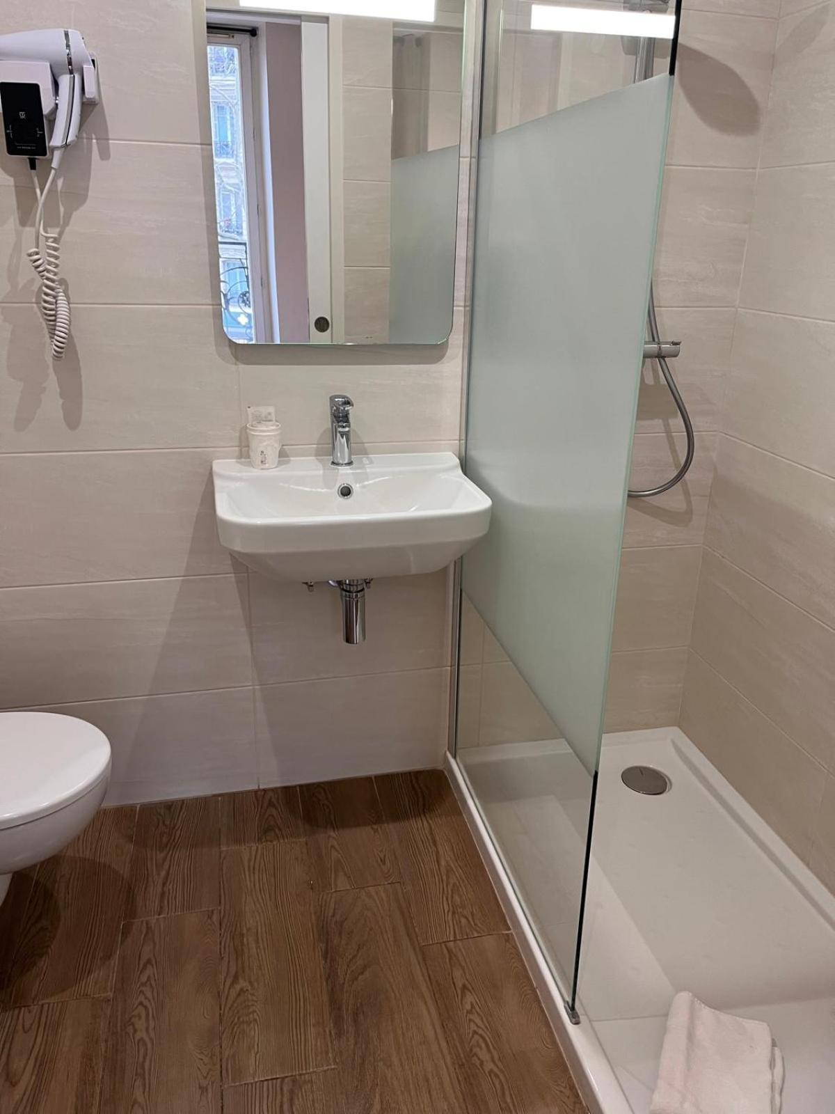 Hipotel Paris Voltaire Bastille Ngoại thất bức ảnh